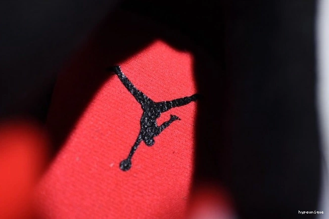 HYPE Hot Air Lava 308497-116 Retro 4 Jordan 0809